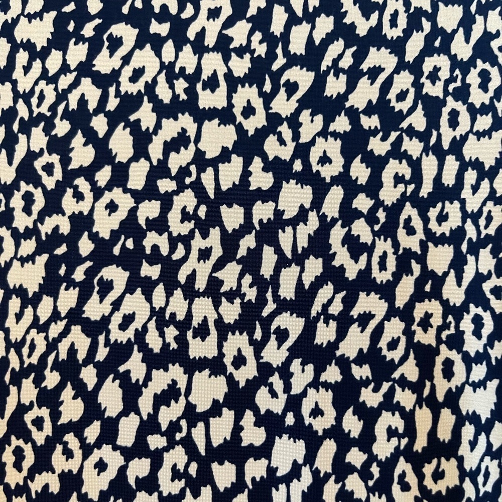GILLI leopard print faux wrap dress NWT - Picture 7 of 8